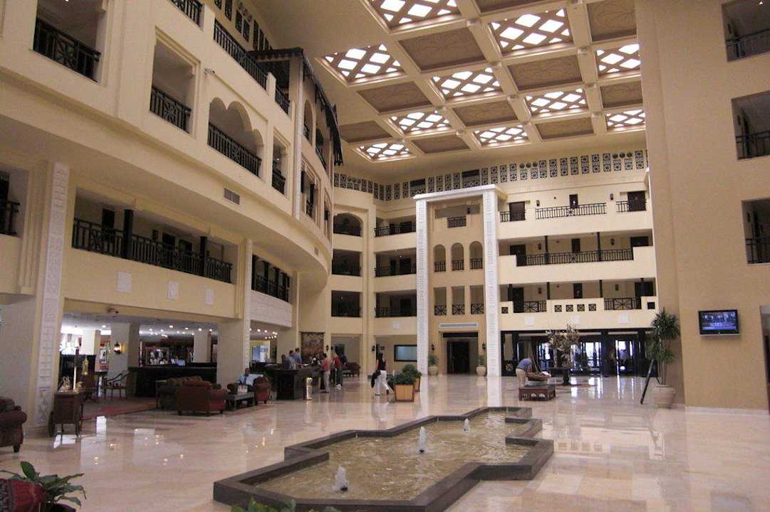 Lobby & Eingang Steigenberger ALDAU Beach Hotel