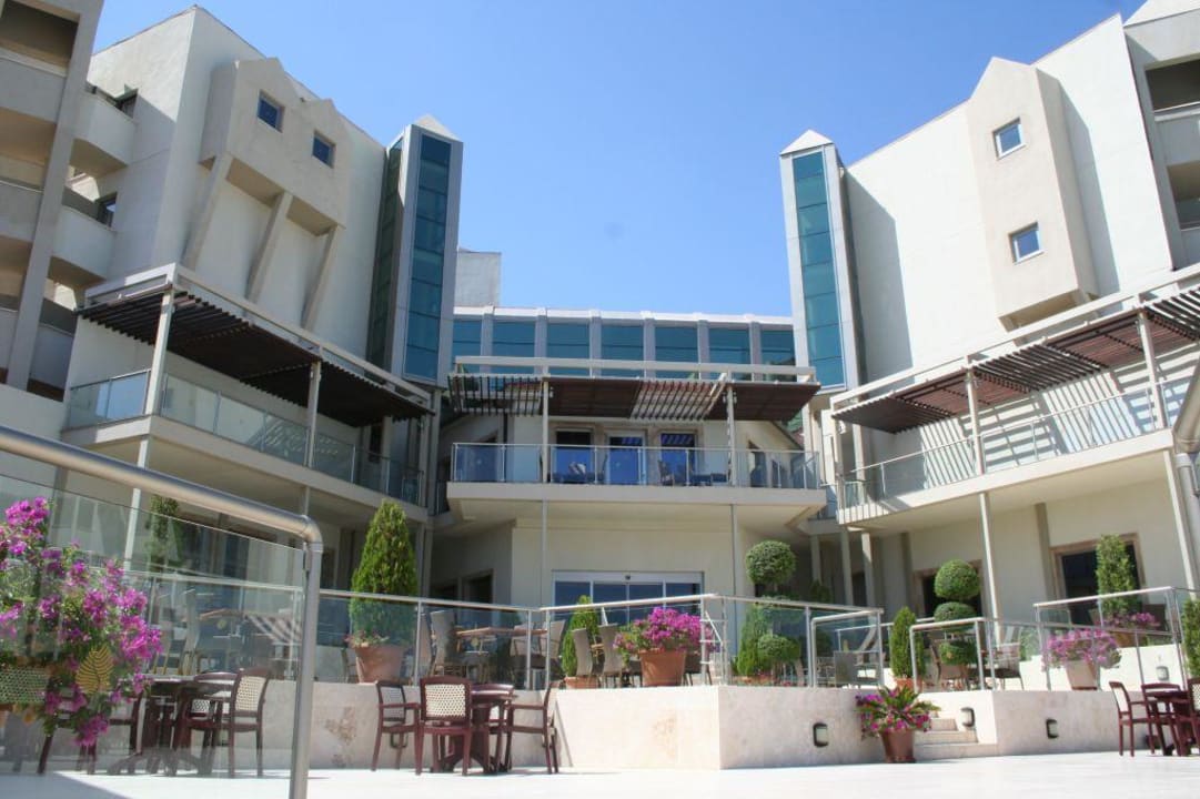 Hintereingang zum Hotel Arcanus Hotels Sorgun