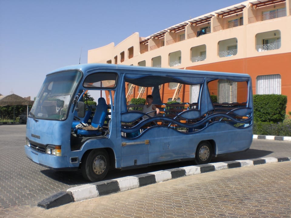 Der Strandshuttle Titanic Resort & Aqua Park