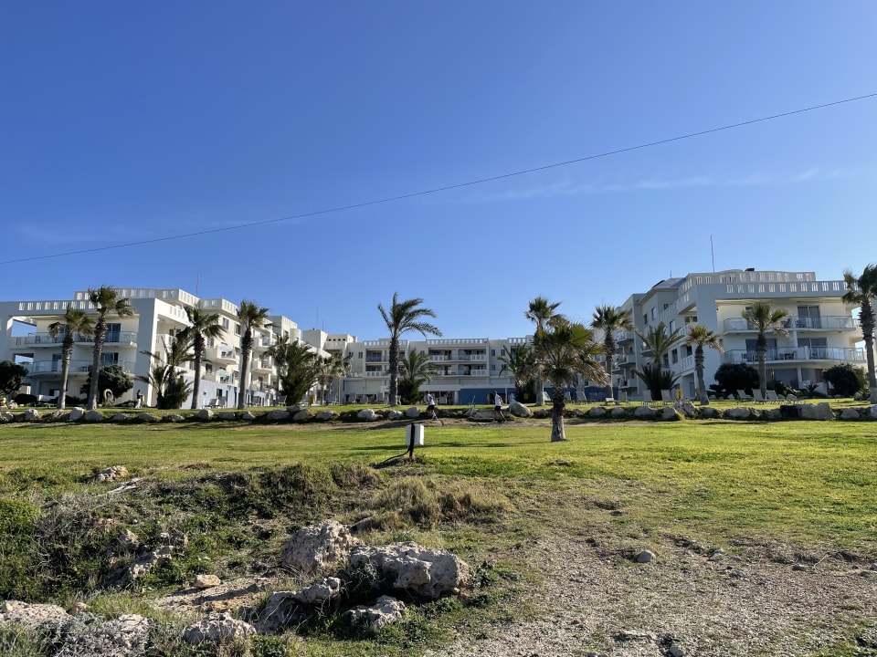 Strand Hotel Capital Coast Resort & Spa