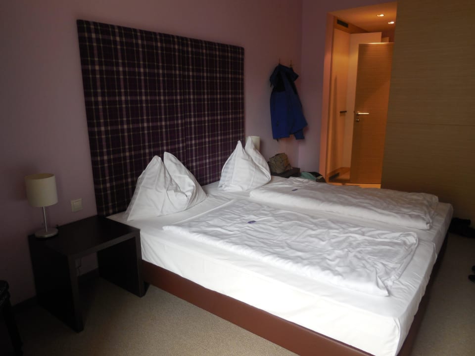 Kleines Doppelzimmer AKTIVHOTEL Weisser Hirsch