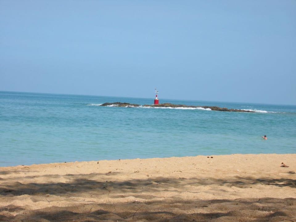 Blick vom Privatstrand aufs Meer Hotel Nang Thong Beach Resort 2