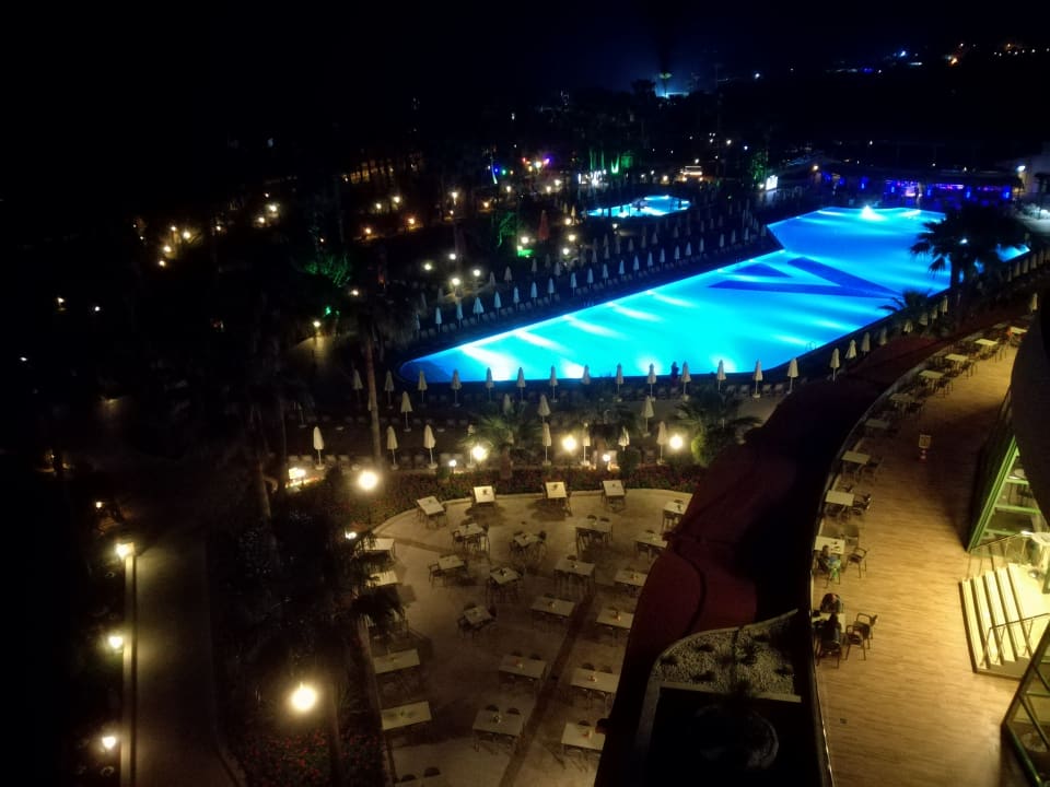 Pool VONRESORT Golden Coast