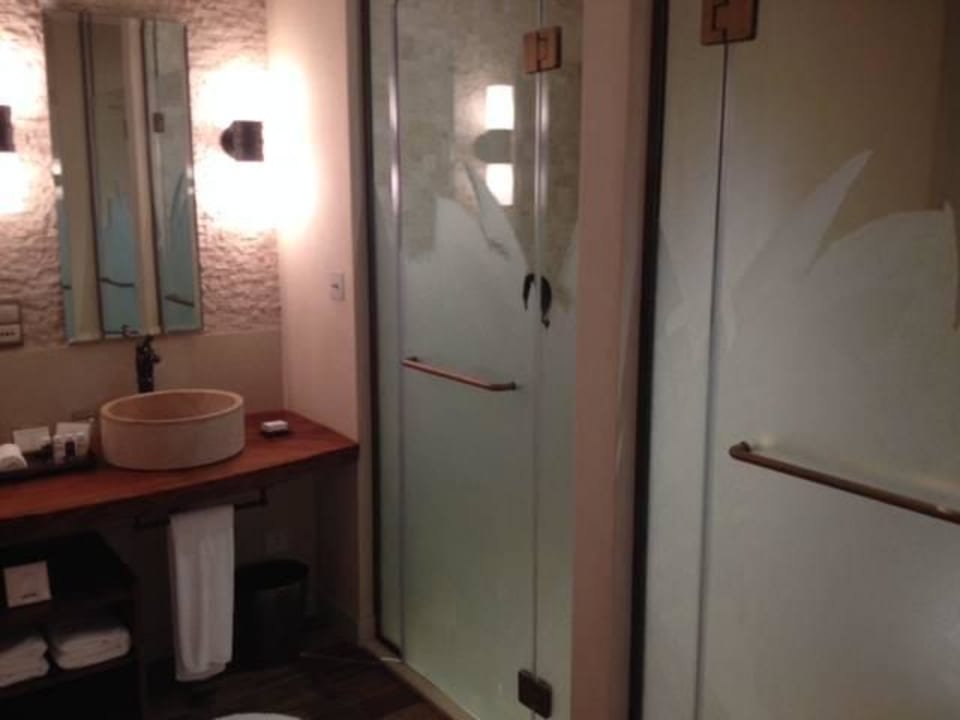 Extra WC  STORY Seychelles