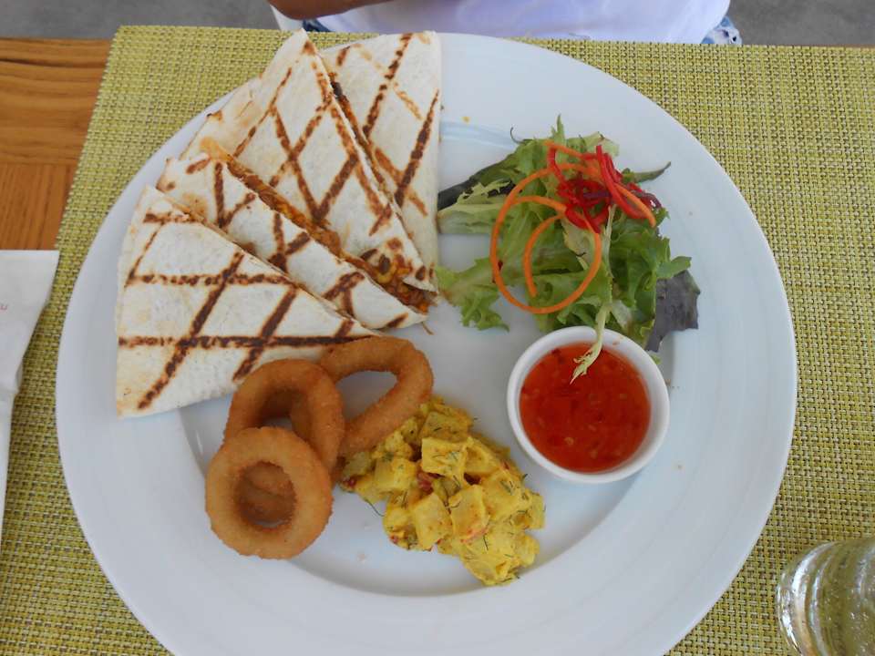 Gastro Acanthus Cennet Barut Collection