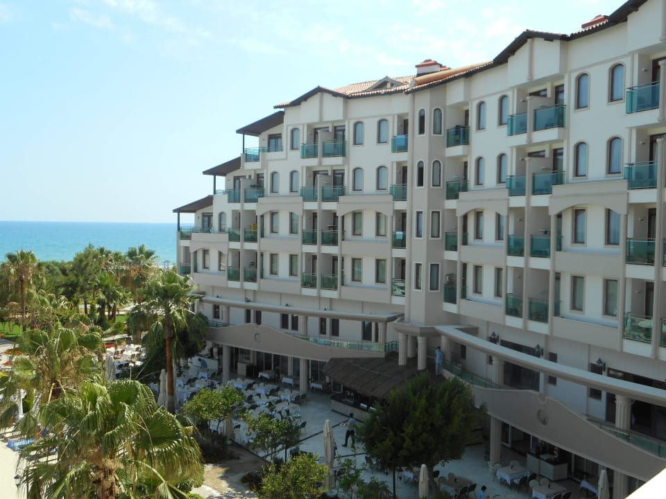 Bella Resort Juni/Juli 2015 Bella Resort & Spa