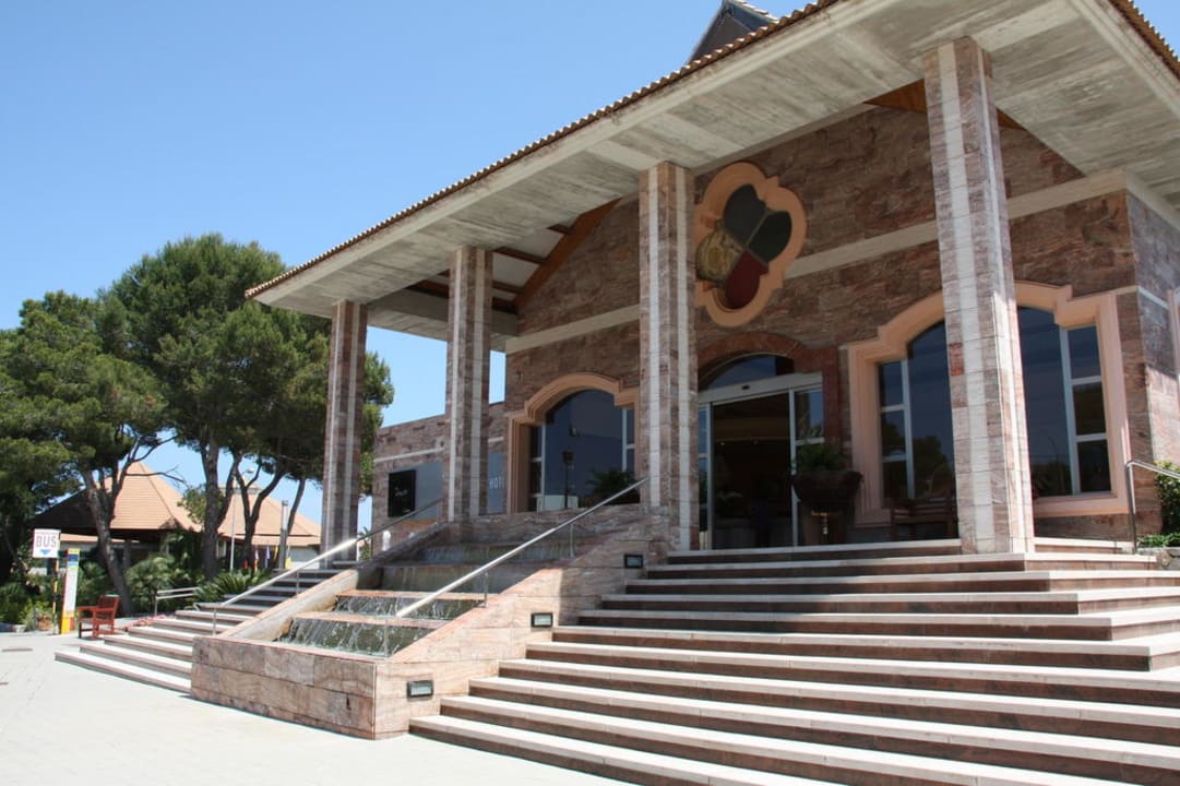 Eingang VIVA Cala Mesquida Suites & Spa 16+