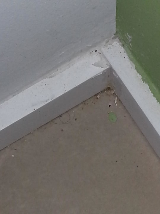 WC Ecke am Boden Iberostar Waves Bahia de Palma