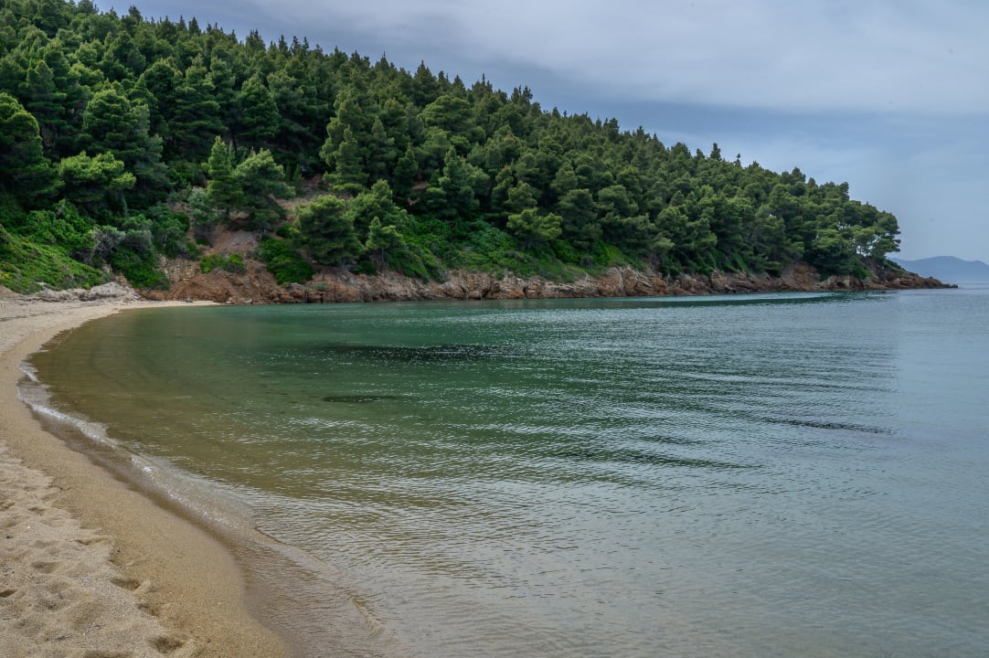 Strand Komitsa Luxury Apartments