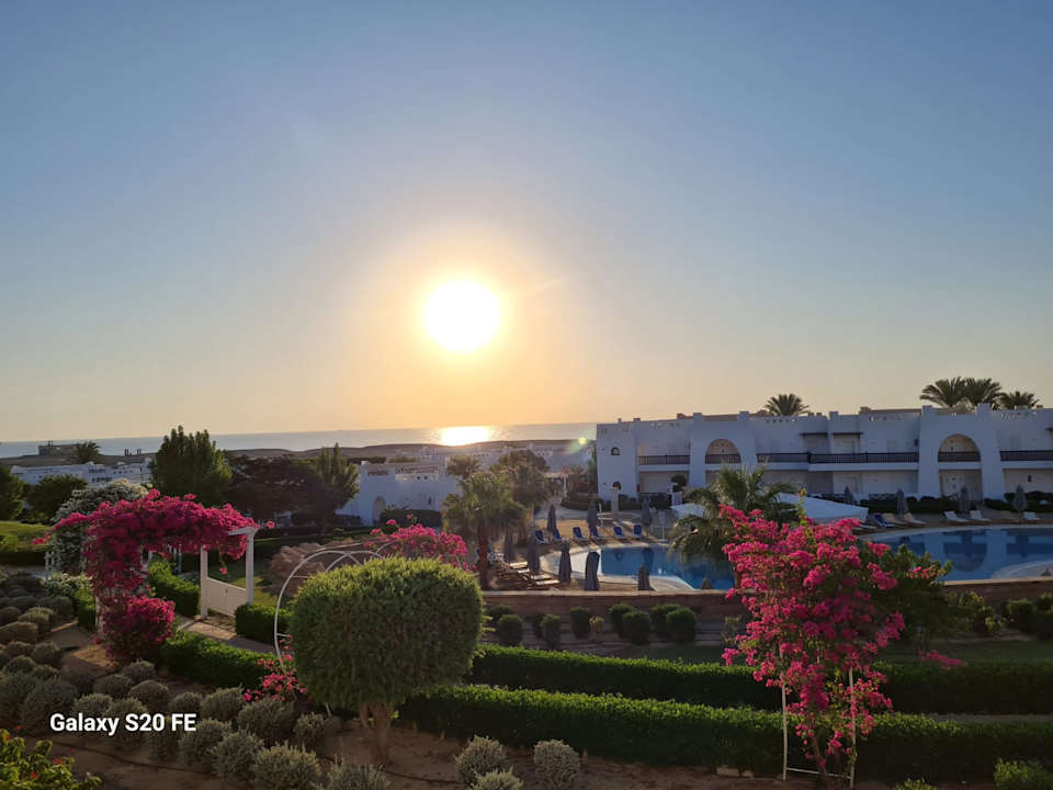 Außenansicht Hilton Marsa Alam Nubian Resort