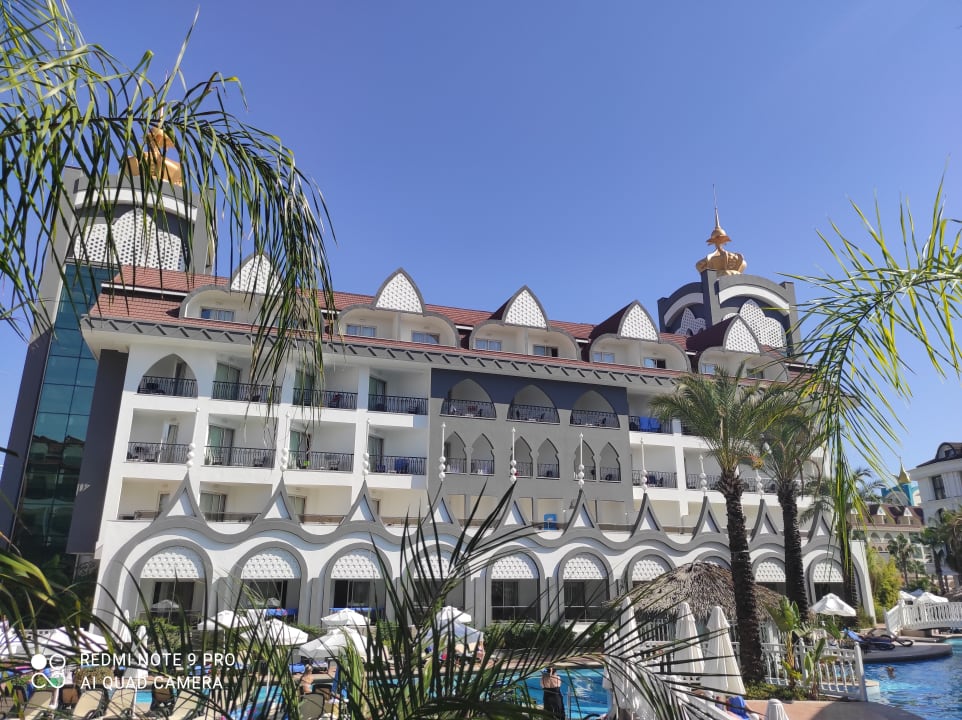 Außenansicht Well Palace Side