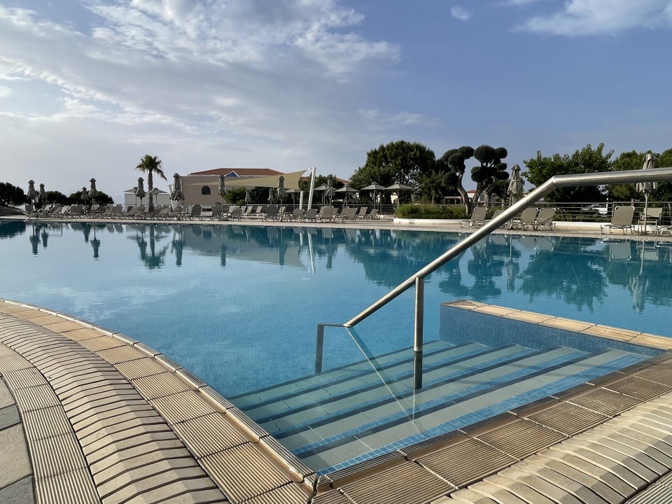 Pool Atlantica Marmari Palace