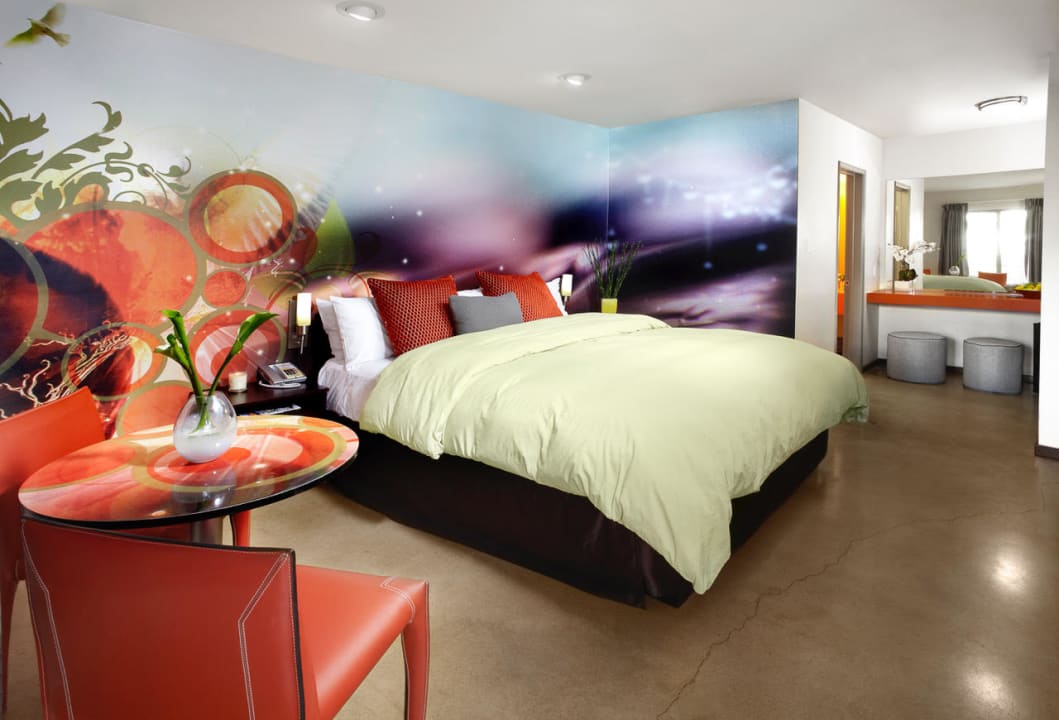 Zimmer The Tangerine -  a Burbank Hotel