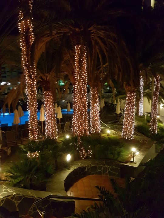 Gartenanlage Seaside Hotel Sandy Beach