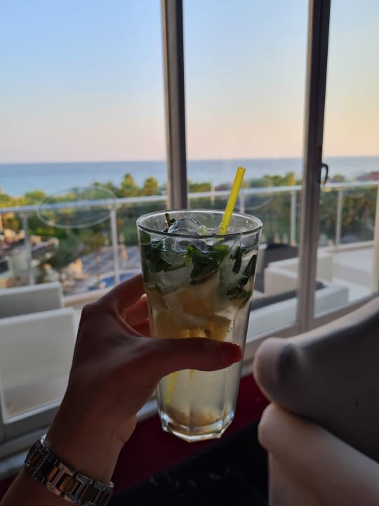 Gastro Seaden Sea World Resort & Spa