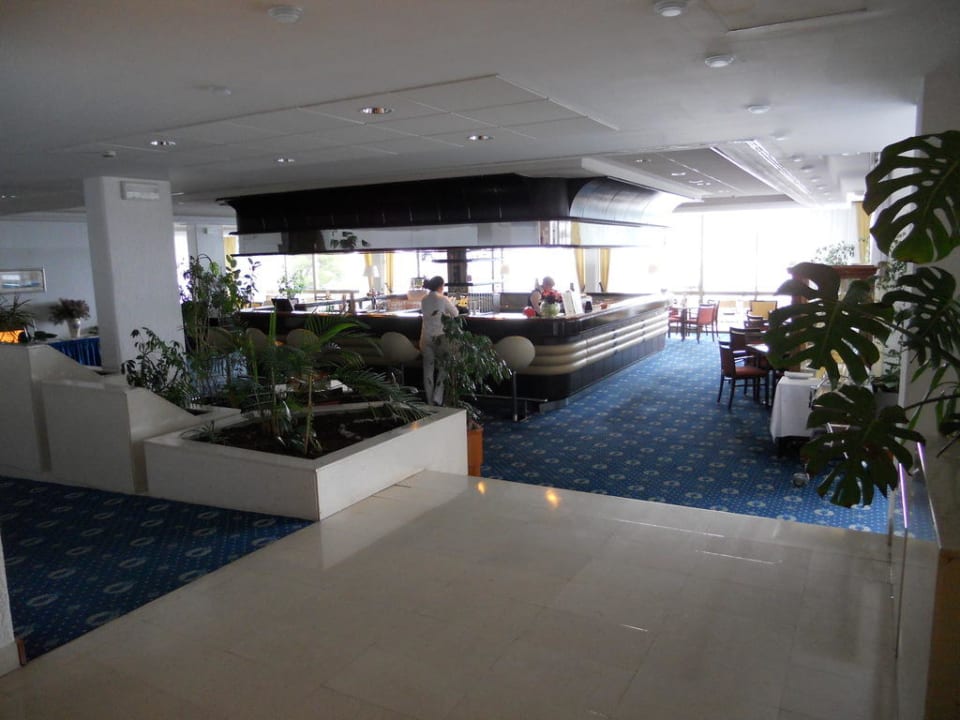 Eingangsbereich Hotel Excelsior - Liburnia