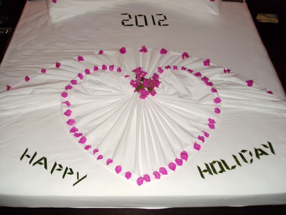 Bett Dekoration Meeru Maldives Resort Island