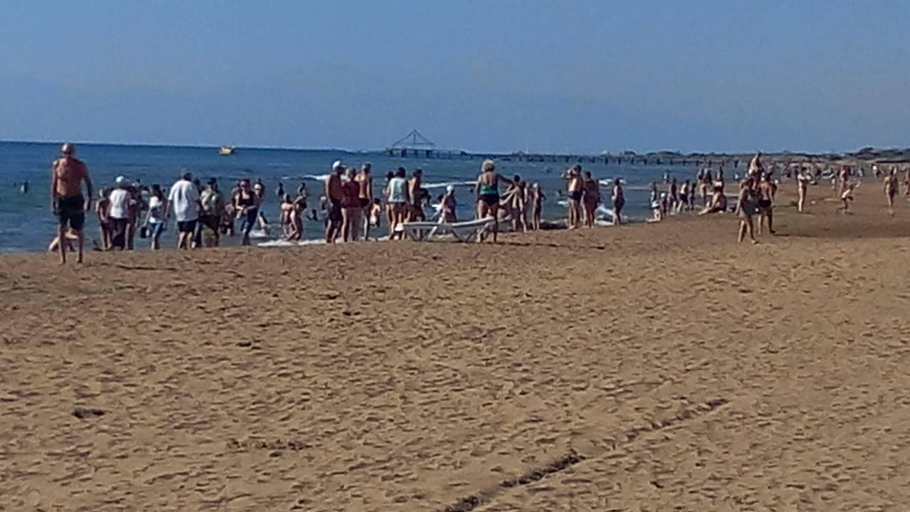 Strandbar und Strand Mary Hotel Side
