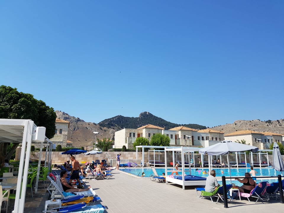 Pool Delfinia Resort