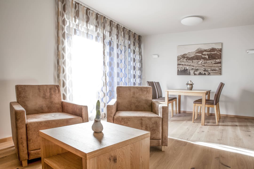 Wohn- und Essbereich Sonnental Residenz - Appartementhaus in Kitzbühel