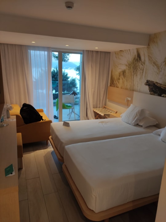 Zimmer Iberostar Waves Herceg Novi