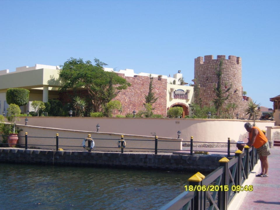 Meerwasserlagune vor dem "Castello" Pickalbatros Dana Beach Resort - Hurghada