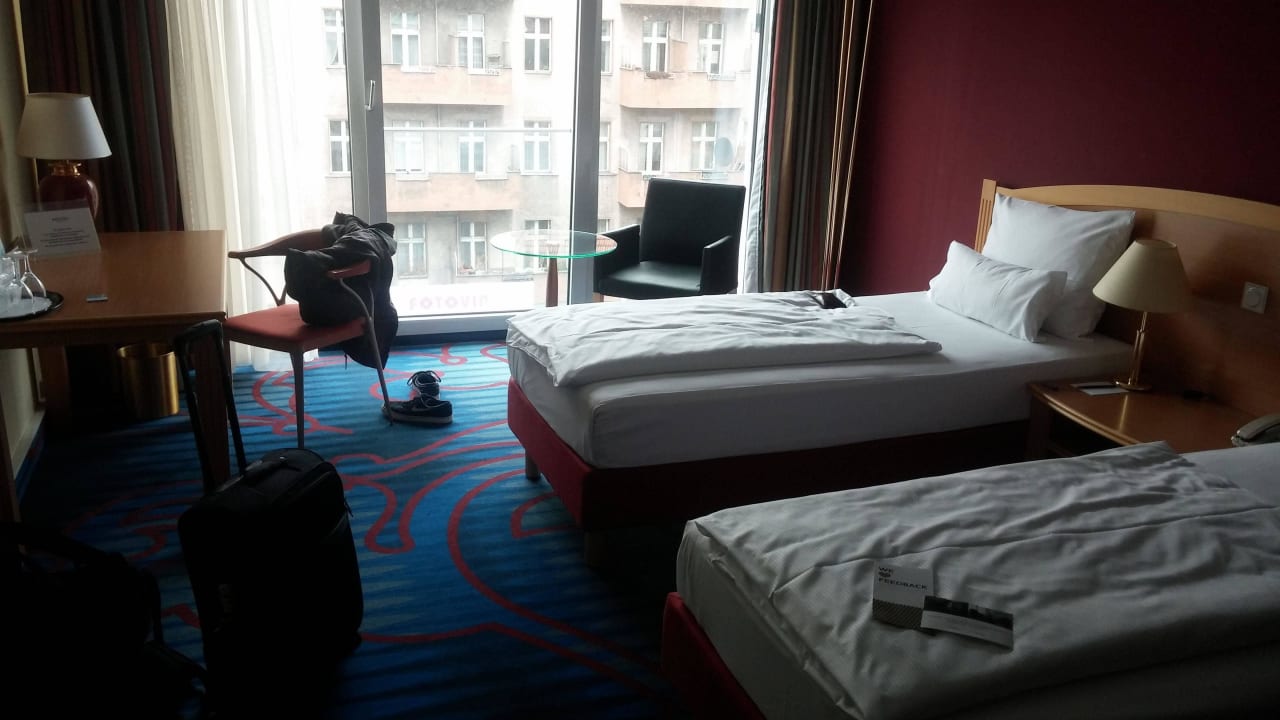 Zimmer mit Einzelbetten Mercure Hotel Berlin Tempelhof