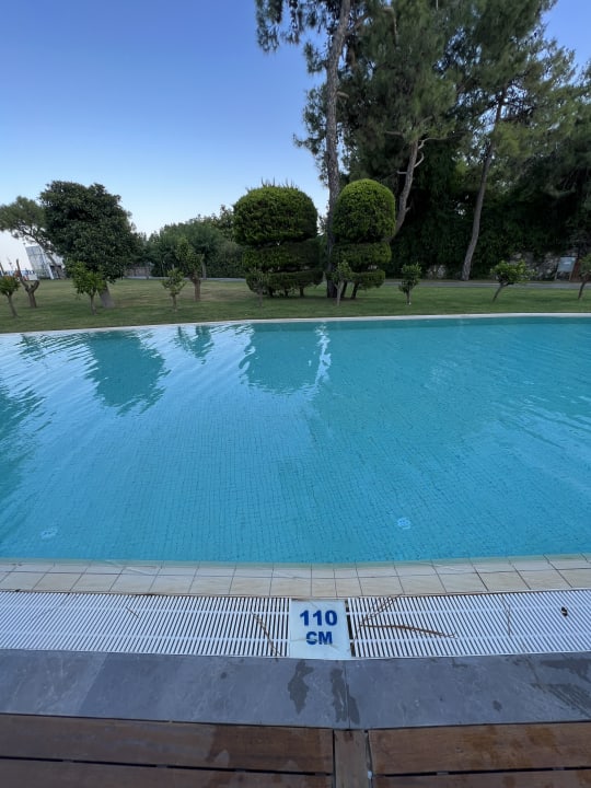 Pool Rixos Sungate