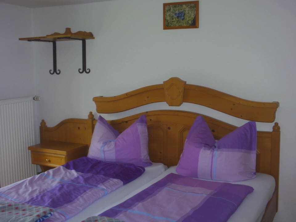 Schlafzimmer 1 Ferienwohnung Meislerlehen