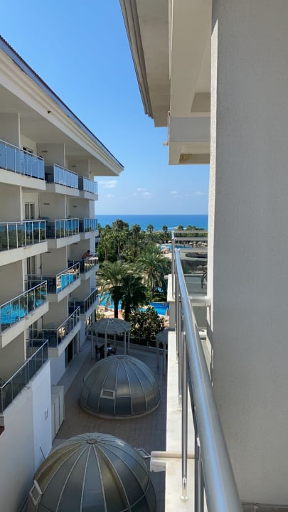 Zimmer Seaden Sea World Resort & Spa