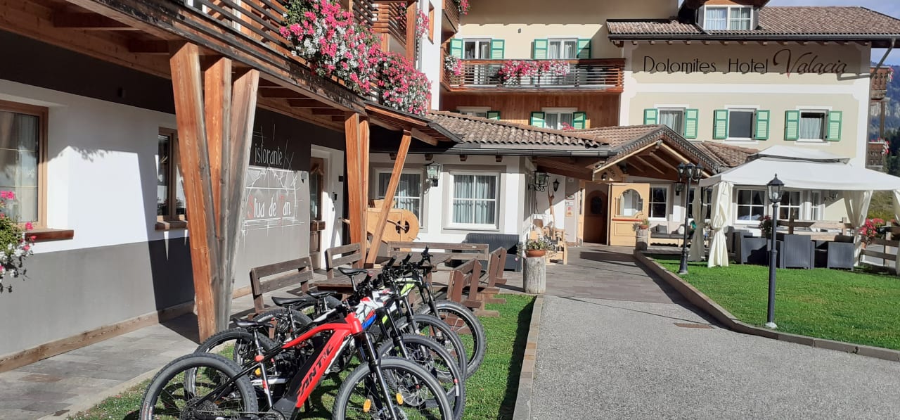 Außenansicht Hotel Valacia