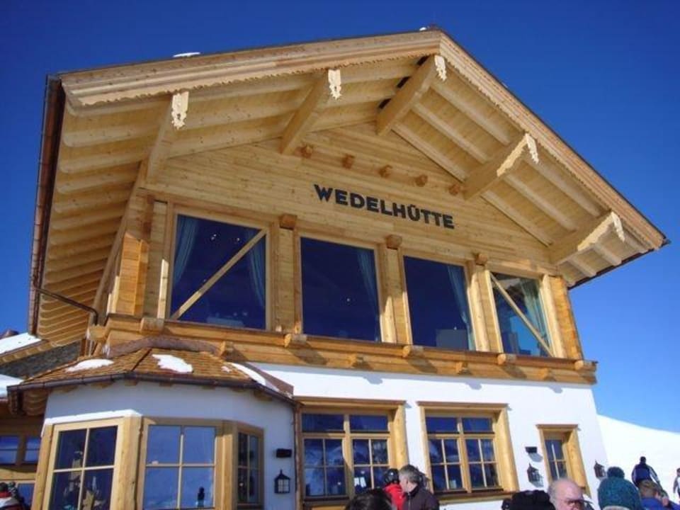 Sicht auf die Wedellounge Wedelhütte Hotel & Chalet