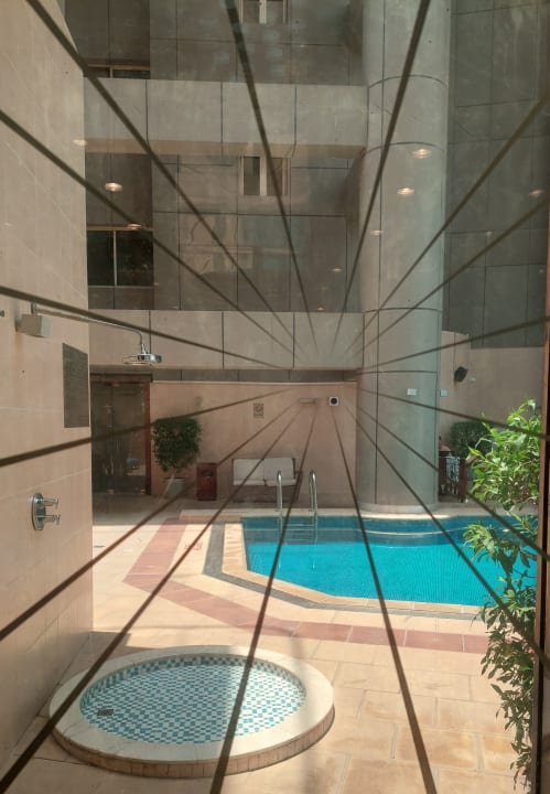 Pool Grand Millennium Dubai