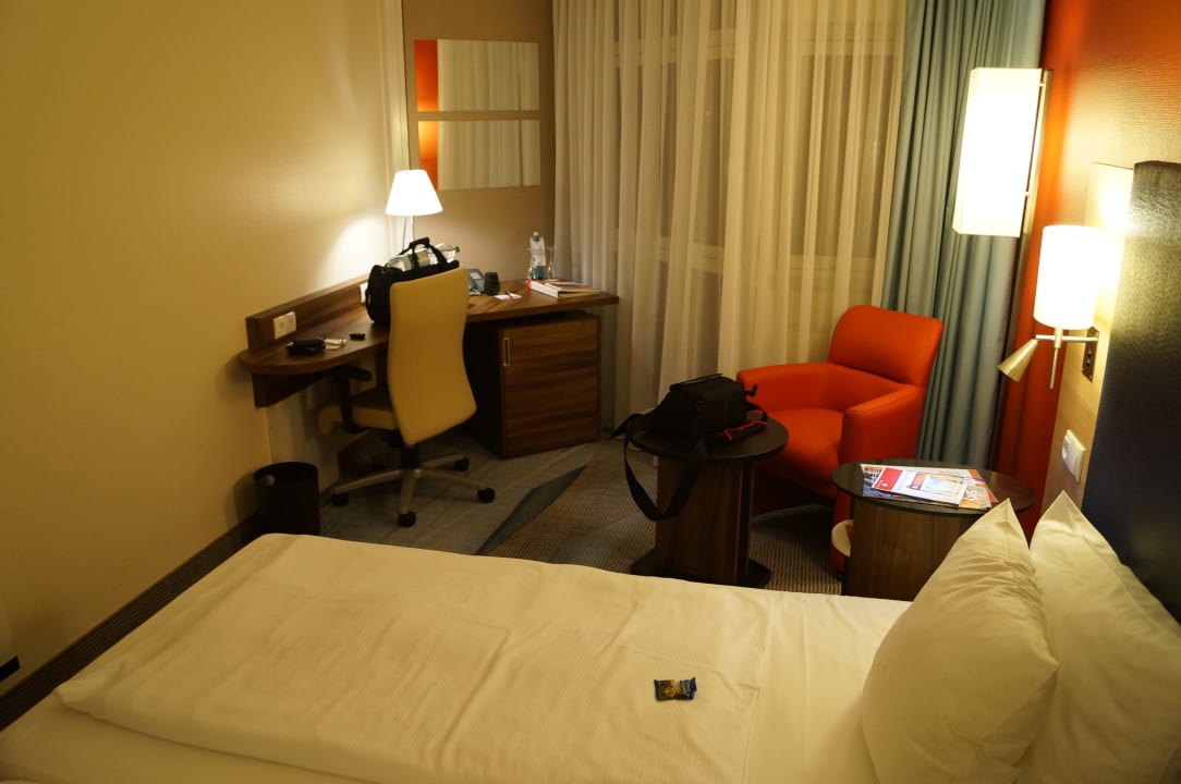 Schick und modern! H+ Hotel Köln Brühl