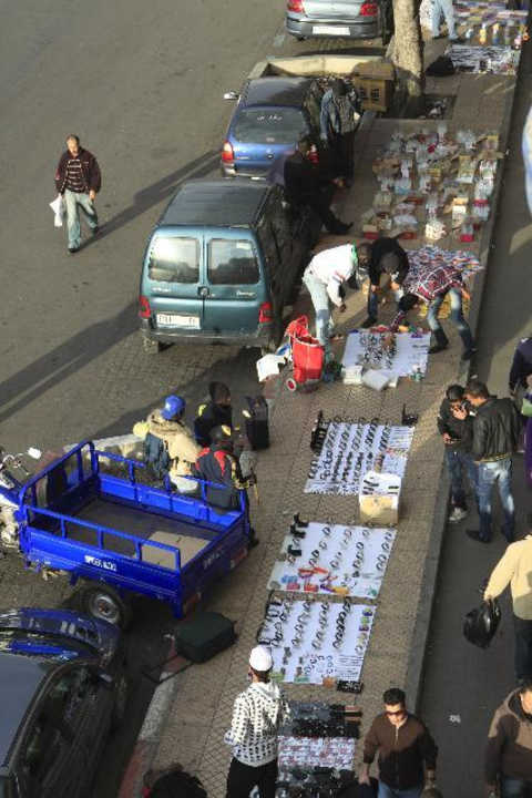 Der Flohmarkt unterm Zimmer Hotel Bouregreg