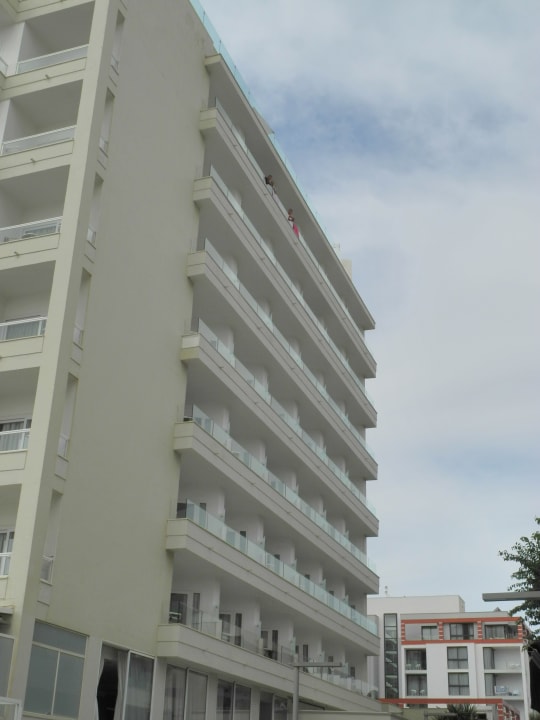 Außenansicht Sabina Hotel & Suites