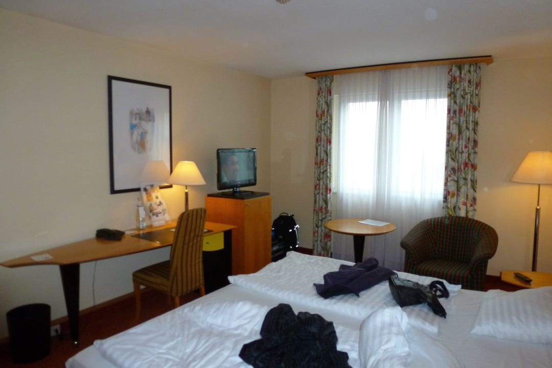 Bett, TV, Schreibtisch Hotel Don Giovanni Prague