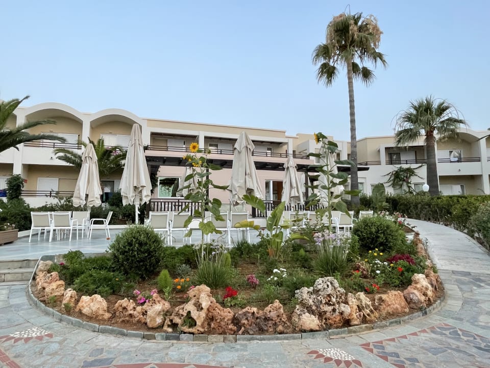 Außenansicht Iberostar Waves Creta Panorama & Mare