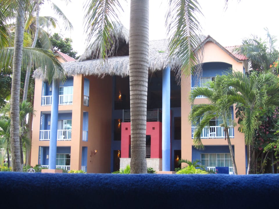 Die einzelnen Wohngebäude Punta Cana Princess All Suites Resort & Spa