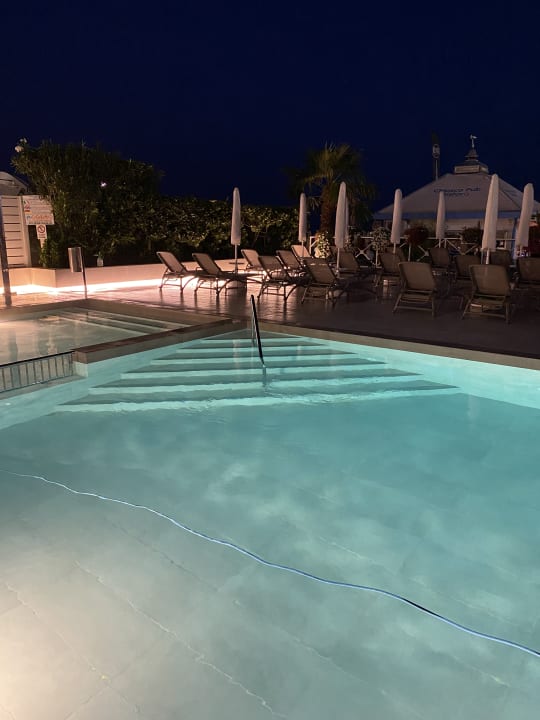 Pool Hotel Cavalieri Palace