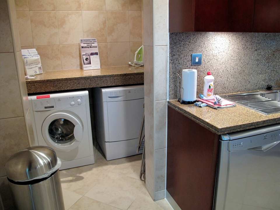 Neben der Küche Blue Beach Tower The Walk JBR