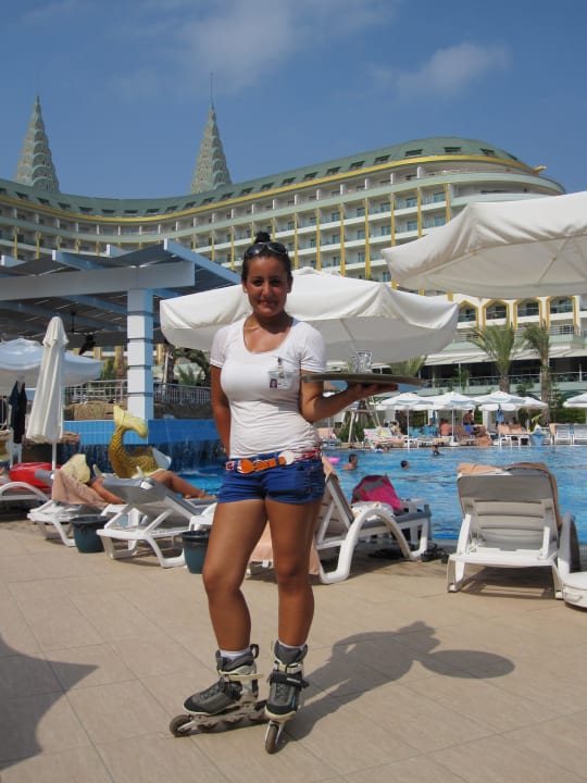Rollergirl Nesli Hotel Delphin Imperial