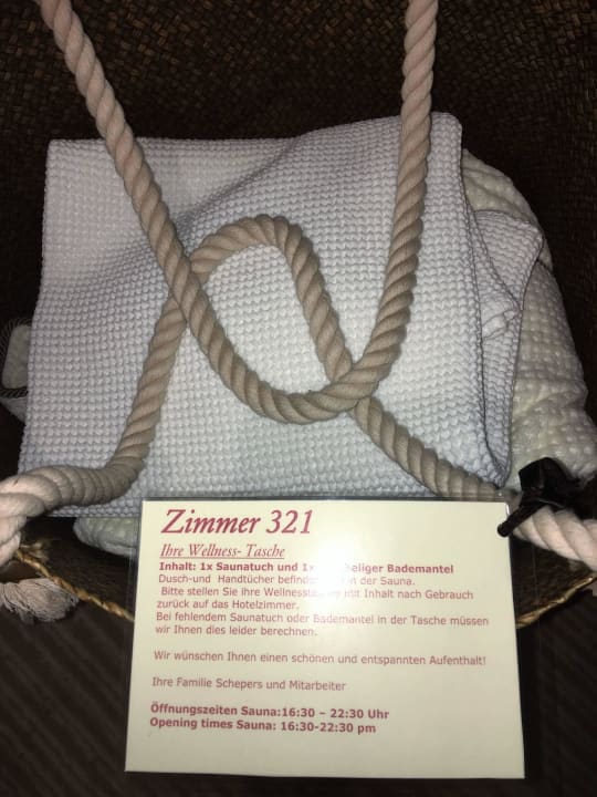 Wellnesstasche im Zimmer Hotel Schepers