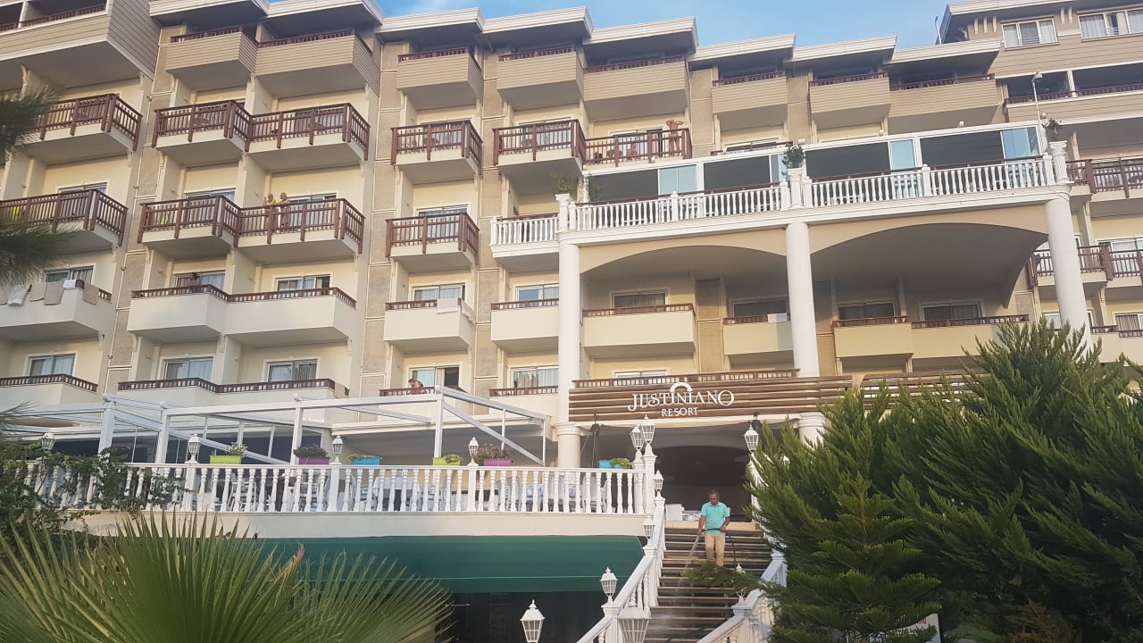 Außenansicht Justiniano Deluxe Resort
