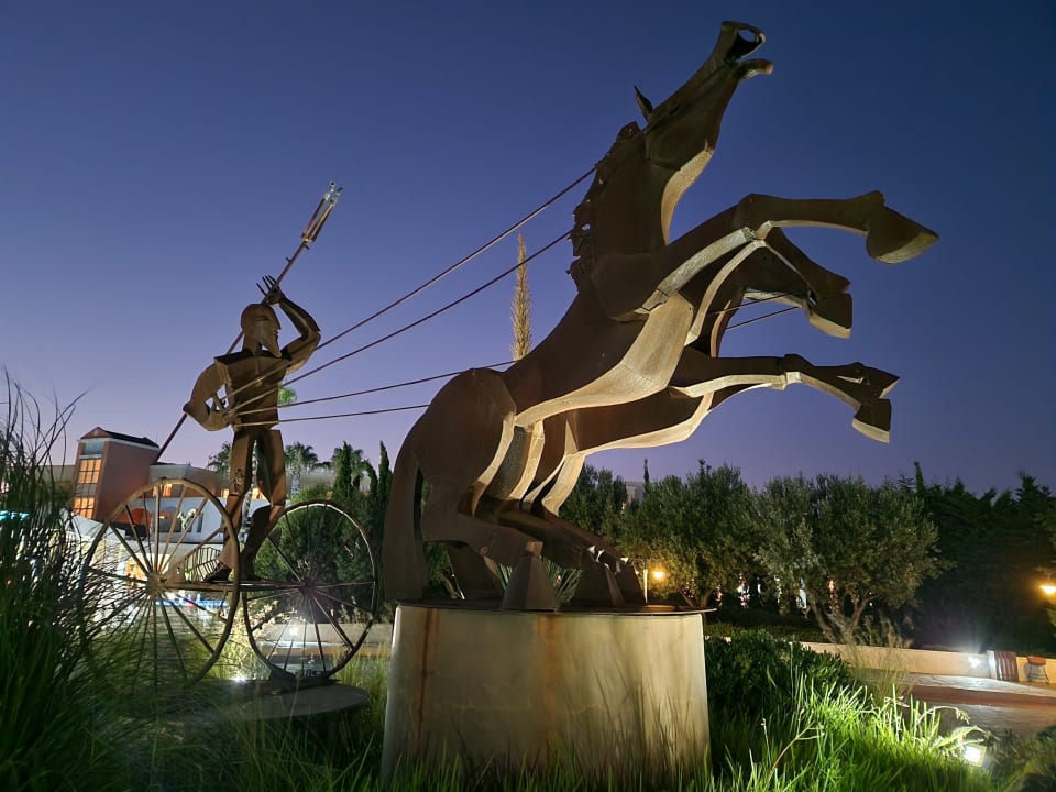 Gartenanlage Neptune Luxury Resort