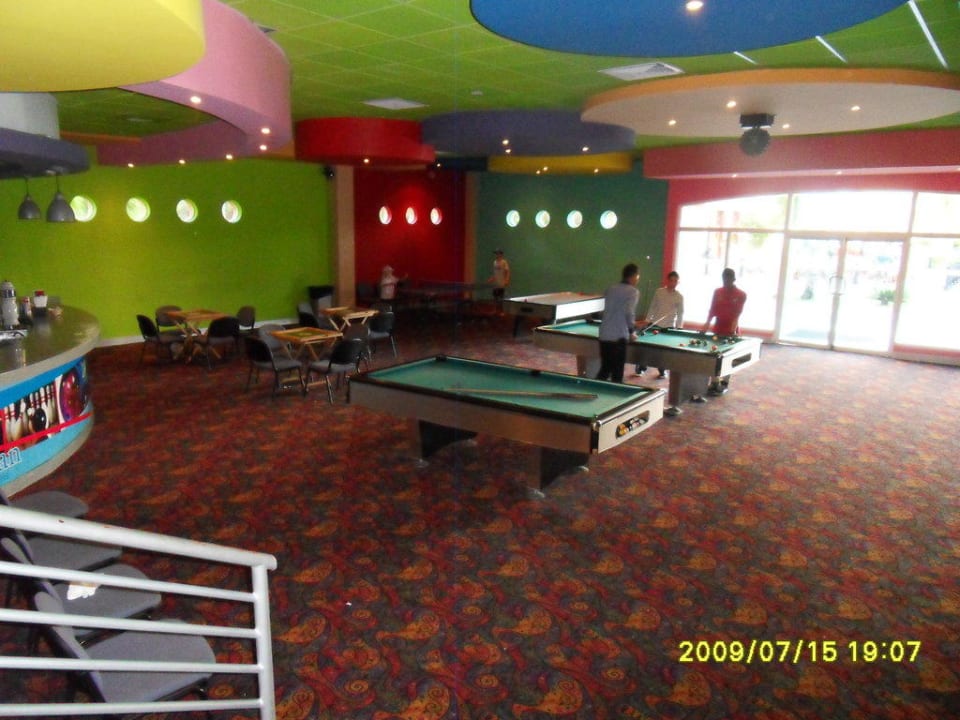 Billardtische im Bowlingcenter Ocean Blue & Sand