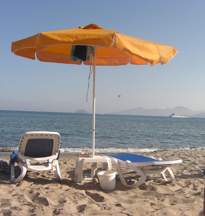 Schöner Strand und schönes Wasser Lagas Aegean Village