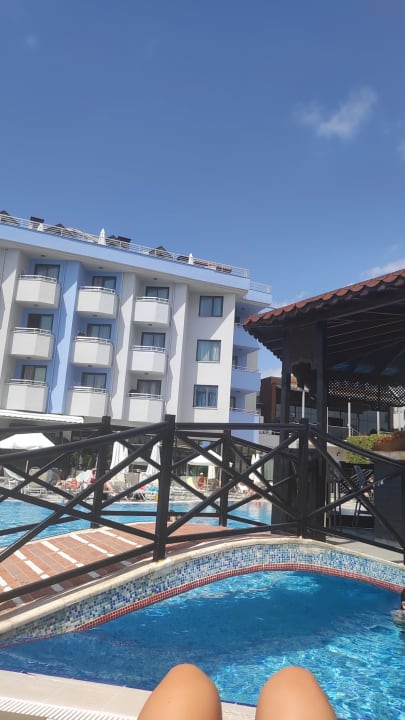 Pool Grand Seker Hotel