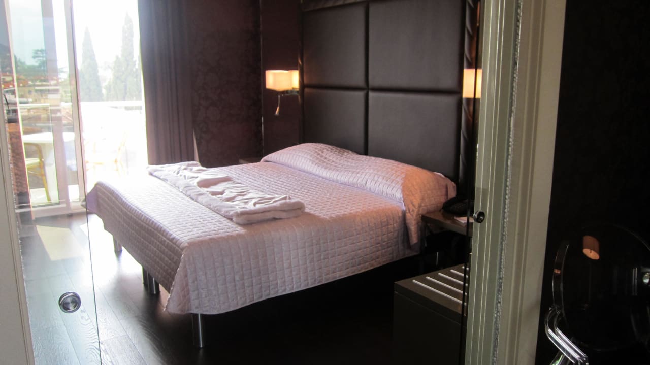  Suite Schlafbereich Hotel Kristal Palace - TonelliHotels