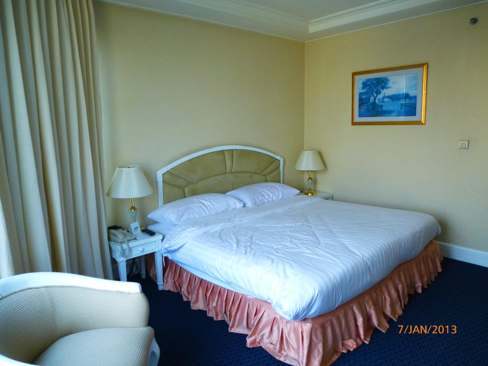 Sehr bequemes Bett Hotel Windsor Suites & Convention